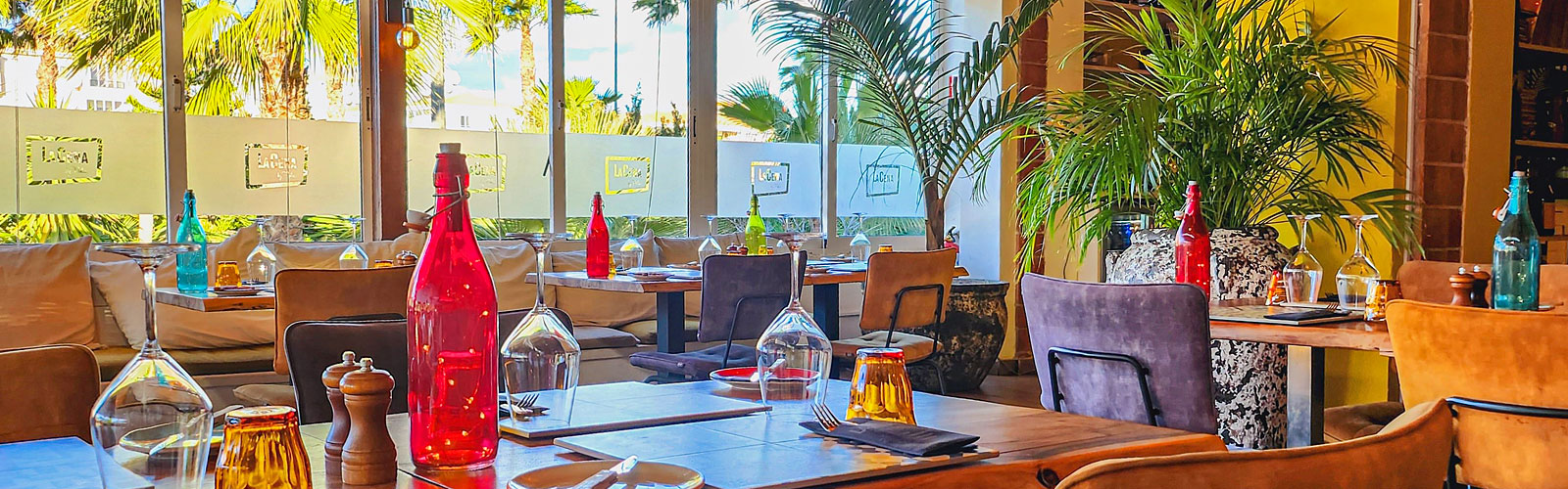 LaCena by Nola Restaurant location Albir