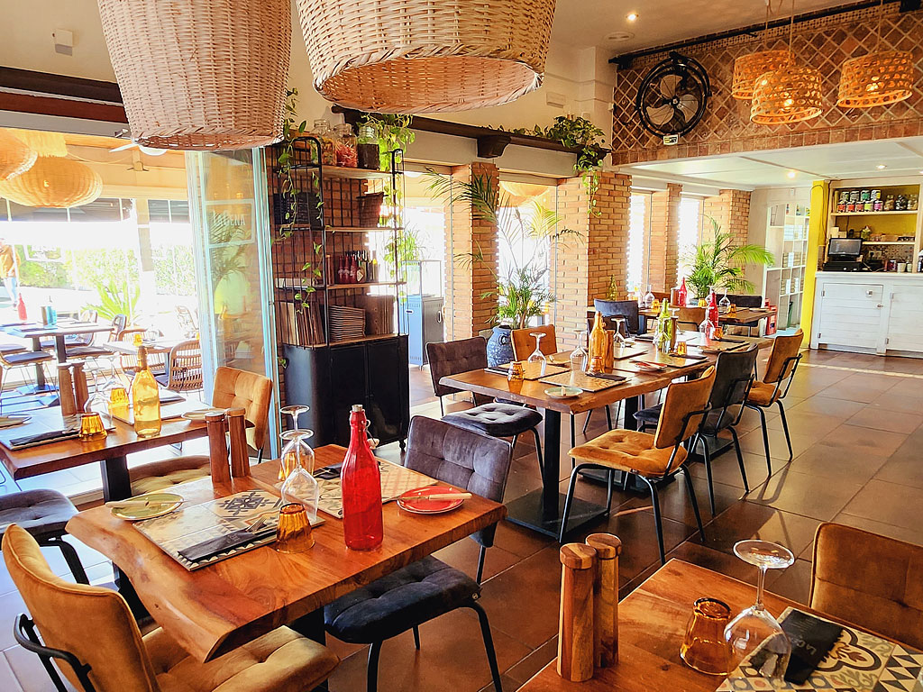 Inside LaCena by Nola location Calpe