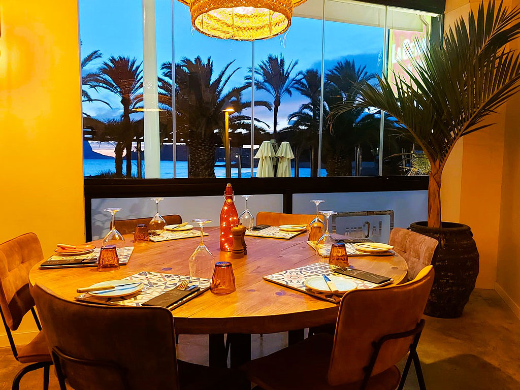 Inside LaCena by Nola location Moraira