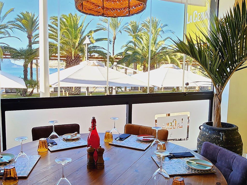 Inside LaCena by Nola location Moraira