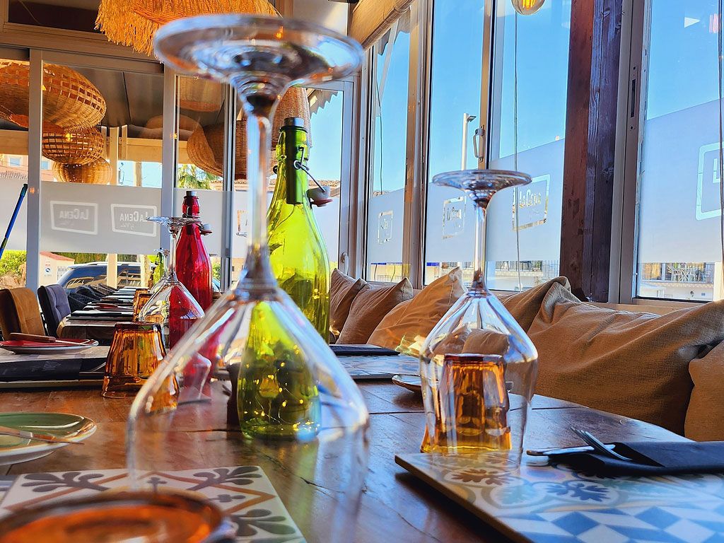 Inside LaCena by Nola location Albir