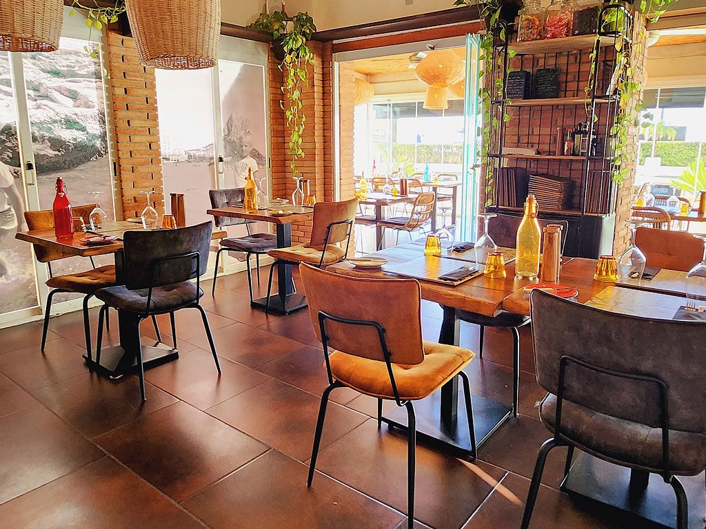 Inside LaCena by Nola location Calpe